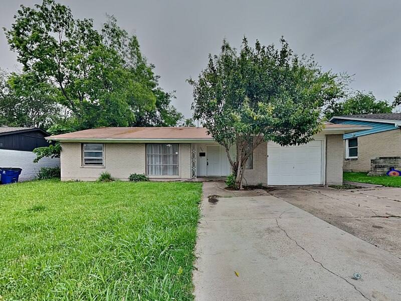 House for rent at 7207 Arborcrest Dr, Dallas, TX 75232