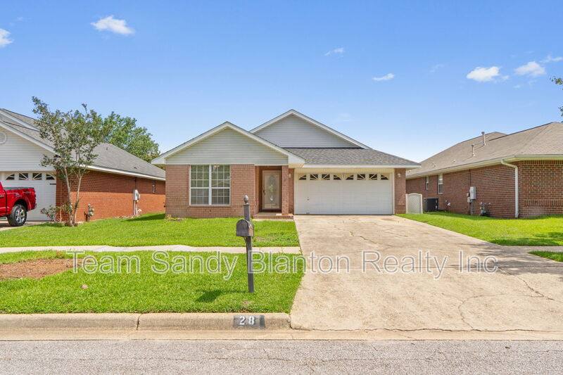 House for rent at 28 Easton St, Cantonment, FL 32533