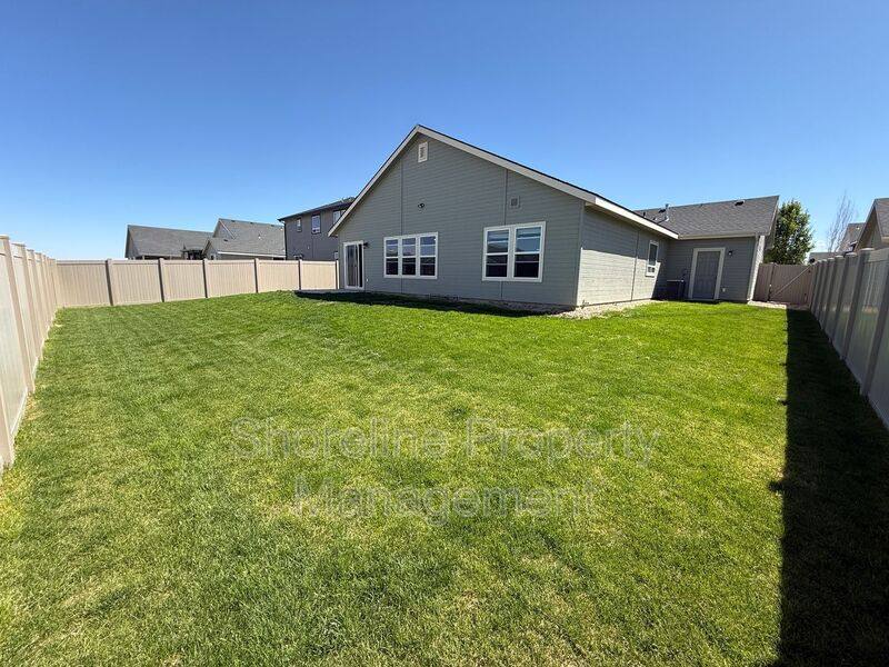 House for rent at 19304 Geneva Way, Caldwell, ID 83605