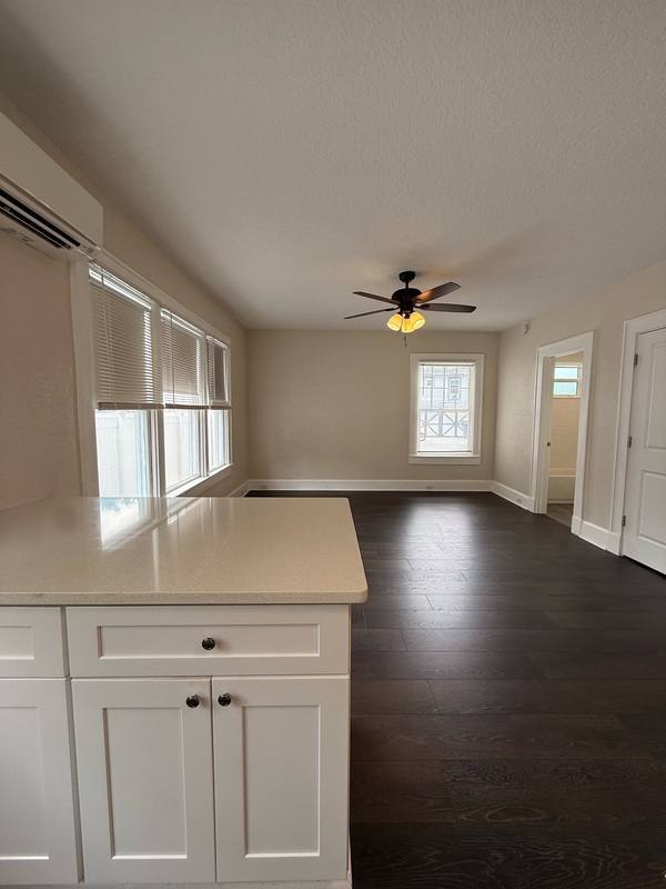Apartment for rent at 808 13th St N #4, Saint Petersburg, FL 33705