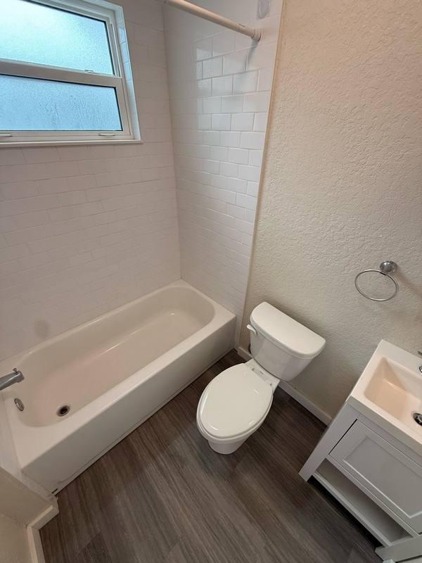 Apartment for rent at 808 13th St N #4, Saint Petersburg, FL 33705