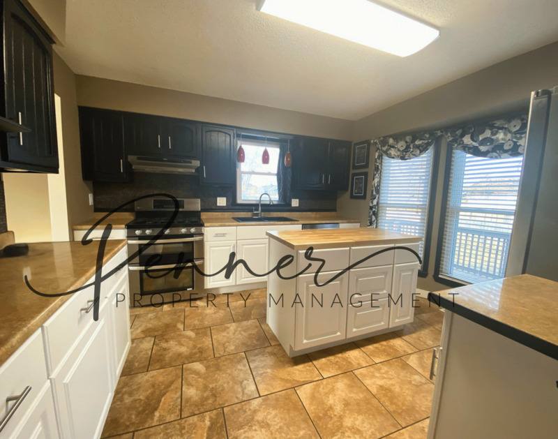 House for rent at 6828 E 123rd Terrace, Grandview, MO 64030