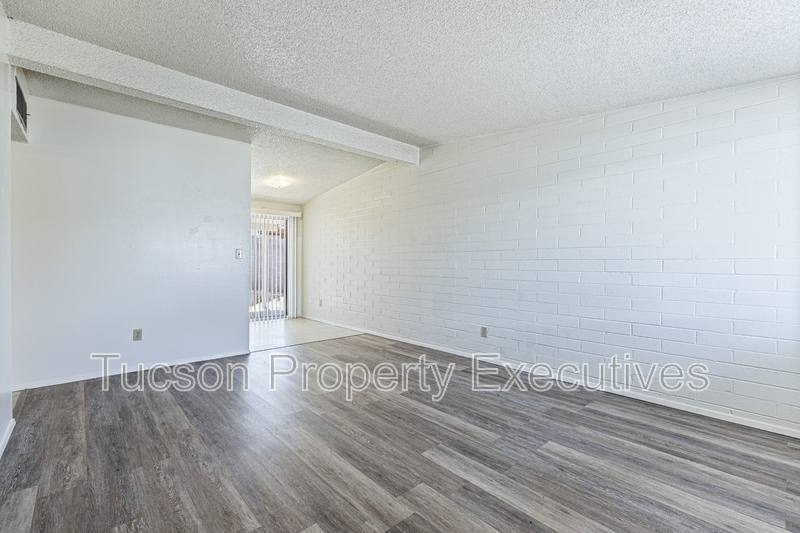 Townhouse for rent at 4246 E Pima St #D, Tucson, AZ 85712