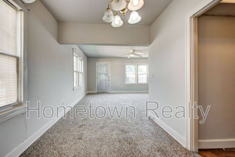 House for rent at 527 W Dill St, Shawnee, OK 74801