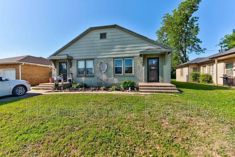 House for rent at 527 W Dill St, Shawnee, OK 74801
