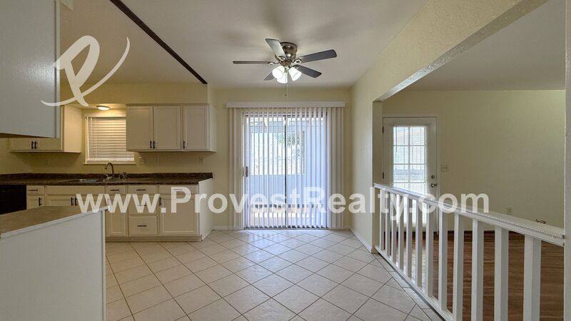 House for rent at 12406 Pawnee Rd, Apple Valley, CA 92308