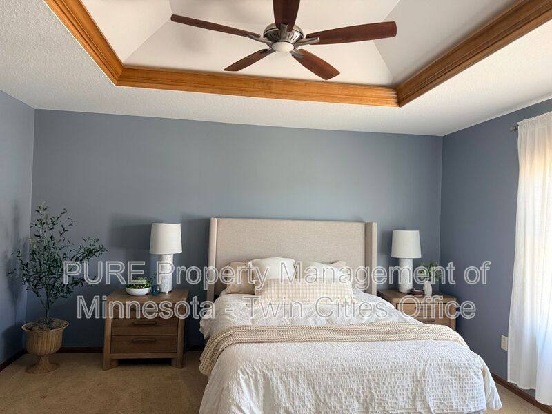 Townhouse for rent at 7807 Madelyn Creek Dr, Victoria, MN 55386
