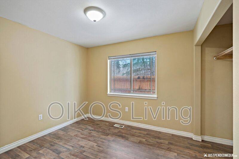 Townhouse for rent at 2700 Mc Rae Rd #7, Anchorage, AK 99517