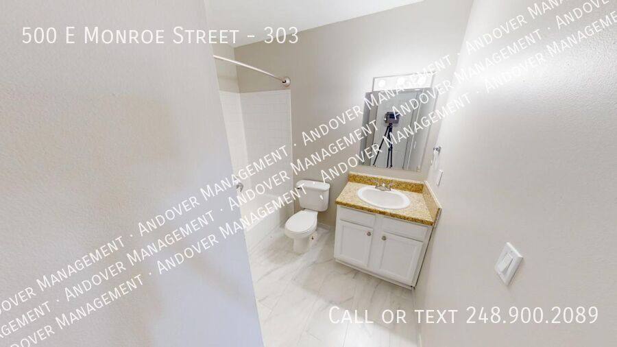 Apartment for rent at 500 E Monroe St, Dundee, MI 48131