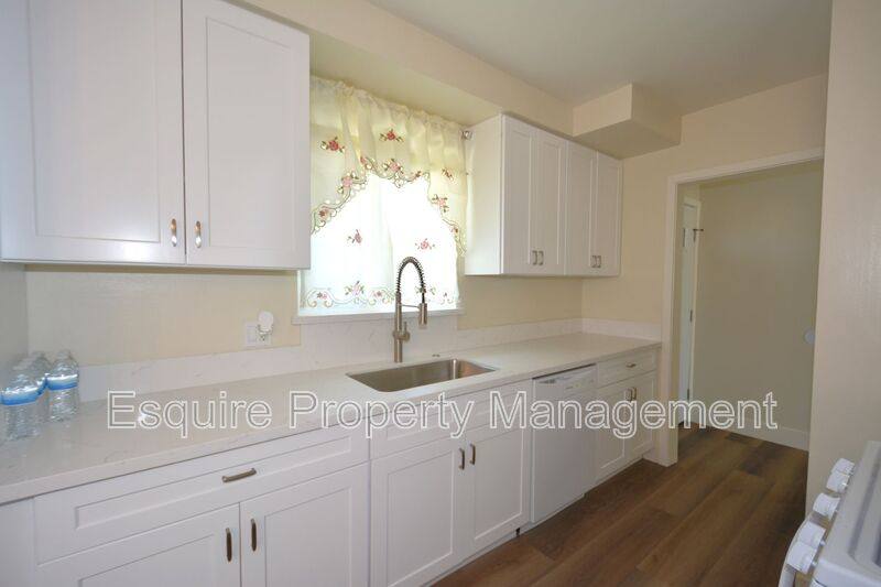 House for rent at 4511 S A St, Oxnard, CA 93033