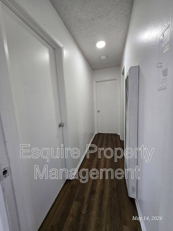 Apartment for rent at 2056 N Ventura Rd #3, Oxnard, CA 93036