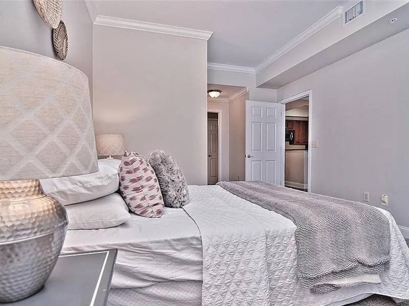 Condo for rent at 300 W 5th St #237-1, Charlotte, NC 28202