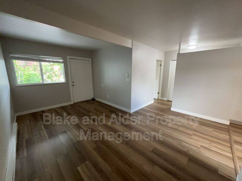 Apartment for rent at 5950 SW Hall Blvd #211, Beaverton, OR 97005