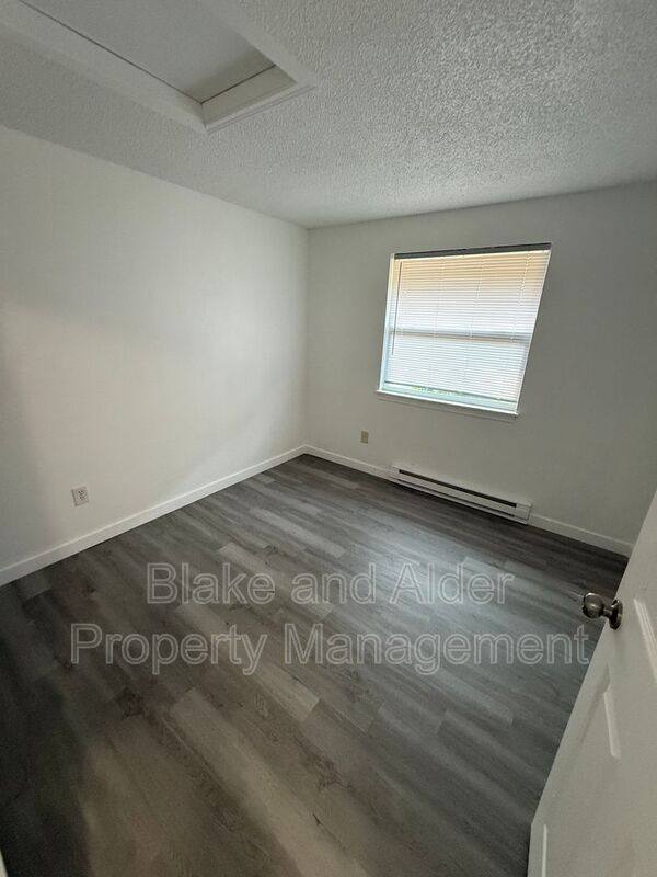 Apartment for rent at 3805 NE 152nd Ave, Portland, OR 97230