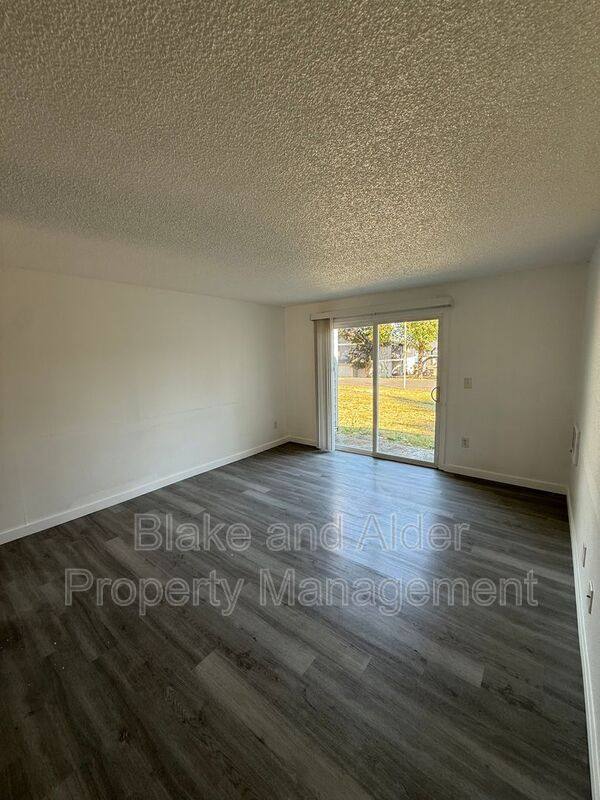 Apartment for rent at 3805 NE 152nd Ave, Portland, OR 97230