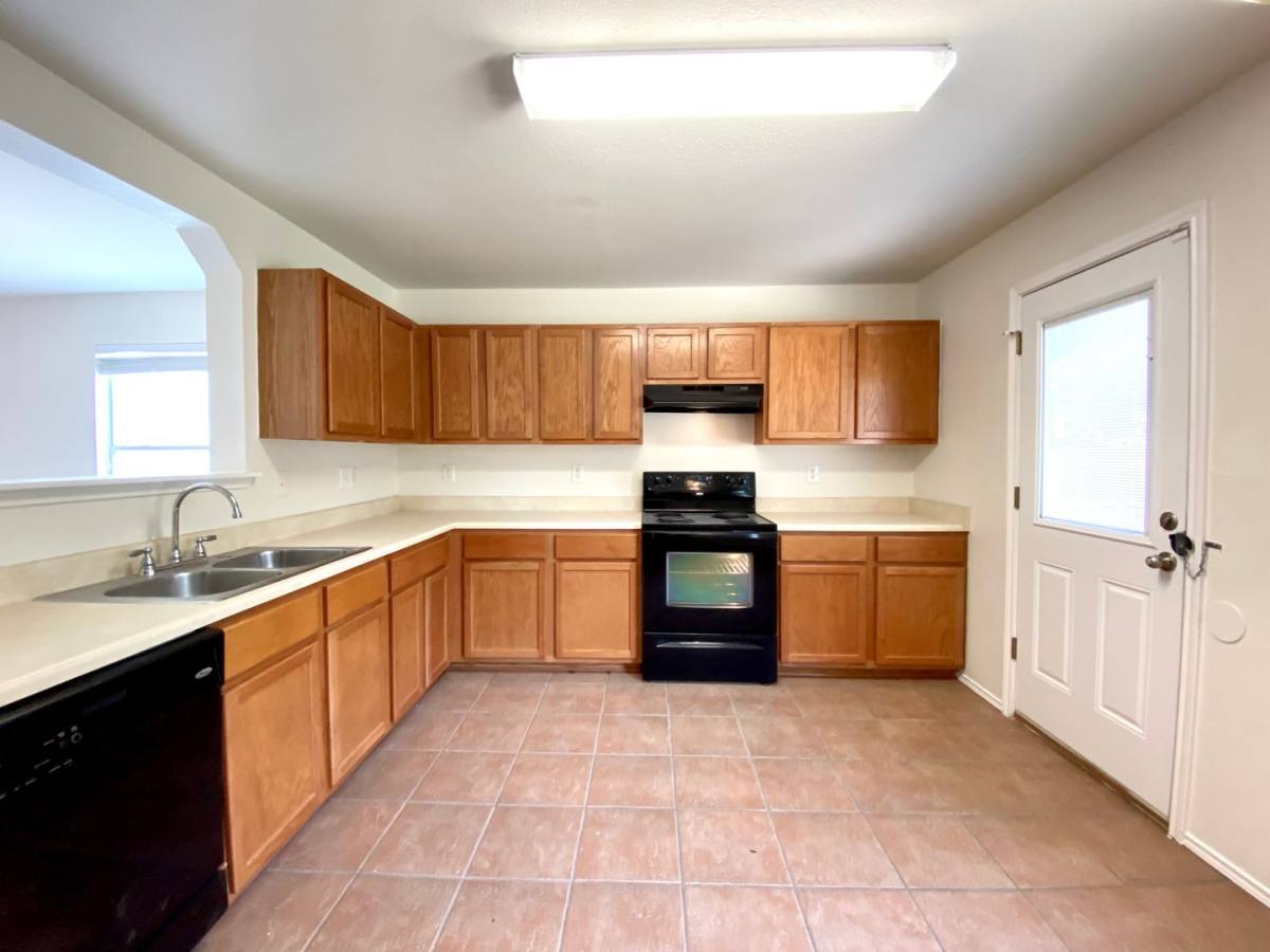 House for rent at 16511 Caballo Valley, Schertz, TX 78154