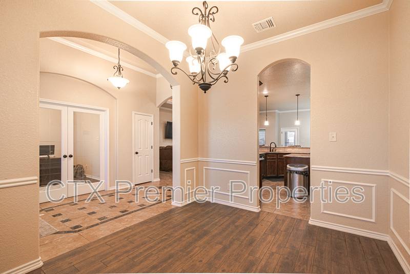 House for rent at 2040 Chinquapin Lane, Harker Heights, TX 76548