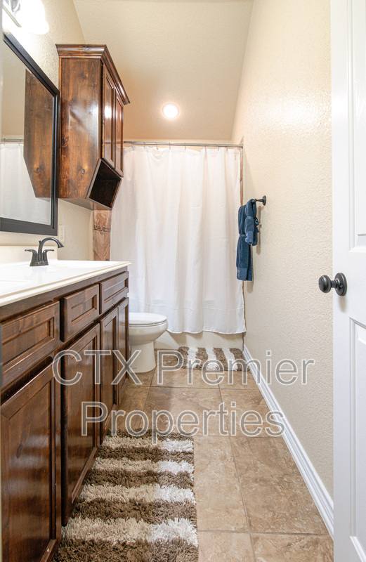 House for rent at 2040 Chinquapin Lane, Harker Heights, TX 76548