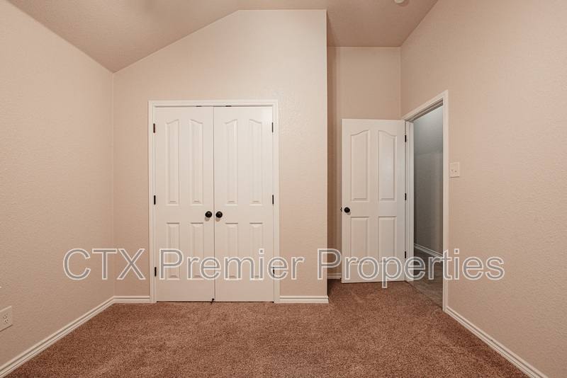 House for rent at 2040 Chinquapin Lane, Harker Heights, TX 76548