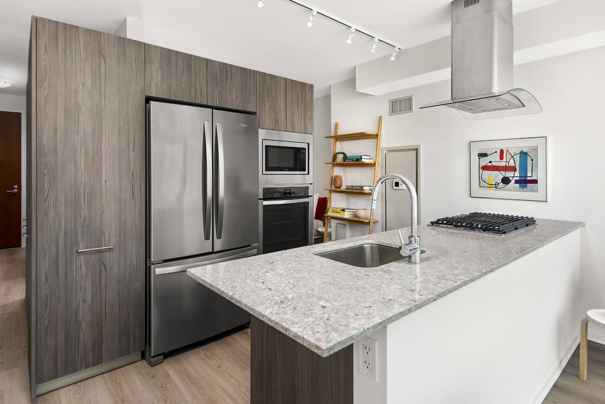 Apartment for rent at 220 E Illinois St, Chicago, IL 60611