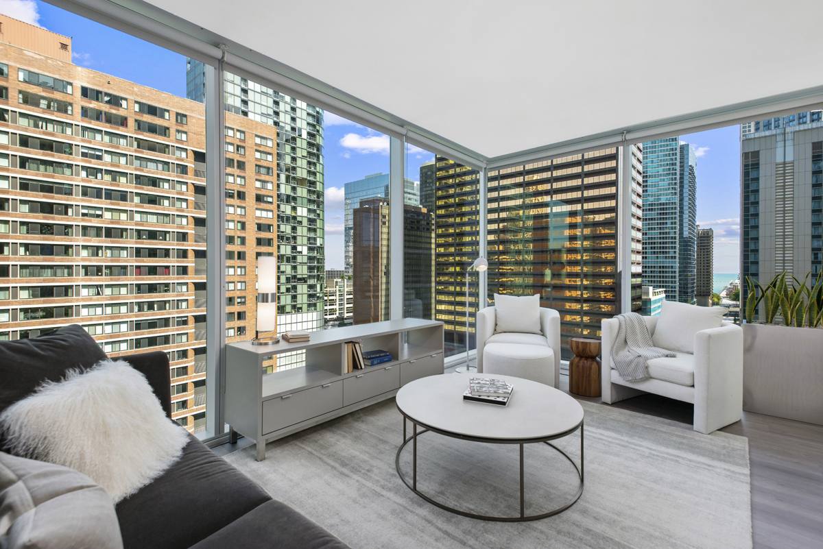 Apartment for rent at 220 E Illinois St, Chicago, IL 60611