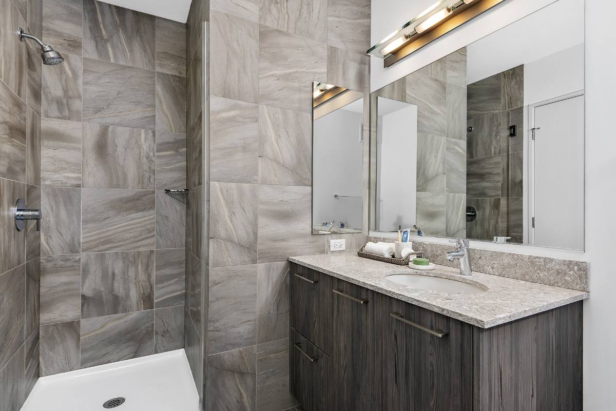 Apartment for rent at 220 E Illinois St, Chicago, IL 60611