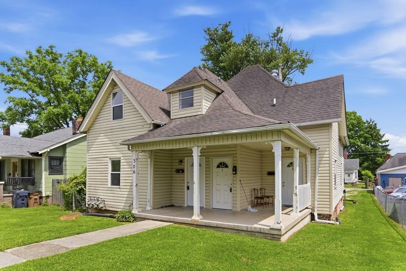 Apartment for rent at 306 E Burwell Ave #C, Knoxville, TN 37917