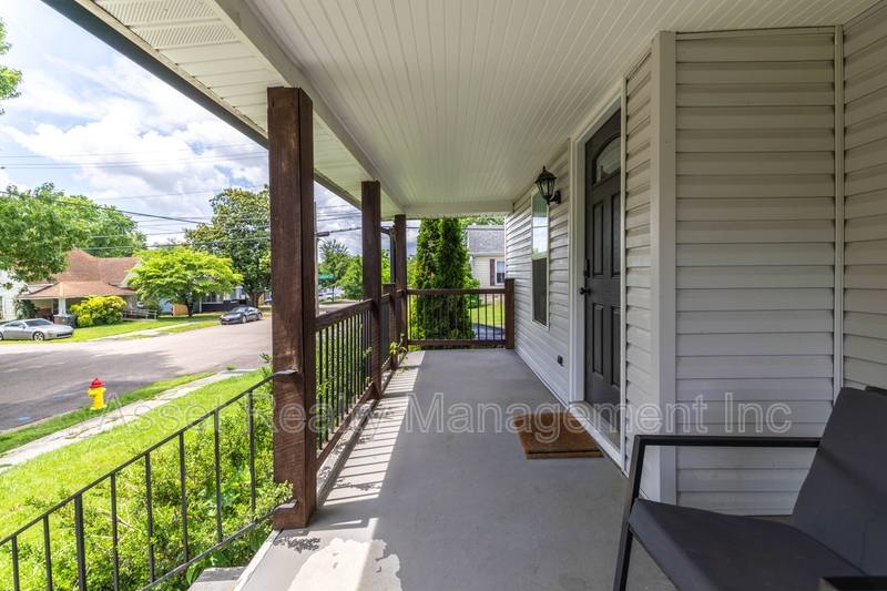 House for rent at 301 E Quincy Ave, Knoxville, TN 37917