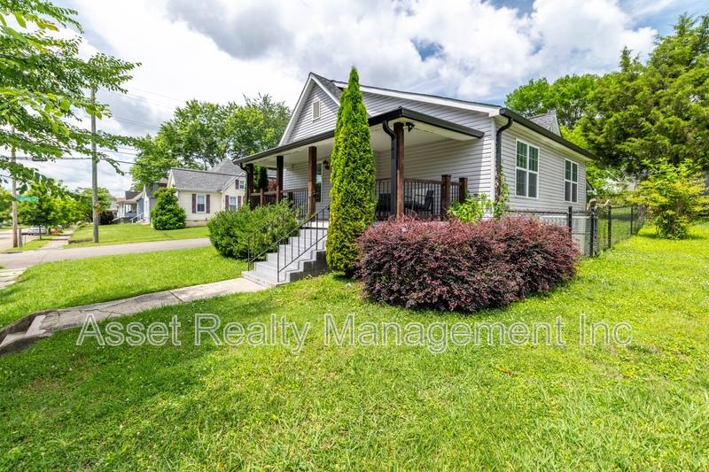 House for rent at 301 E Quincy Ave, Knoxville, TN 37917