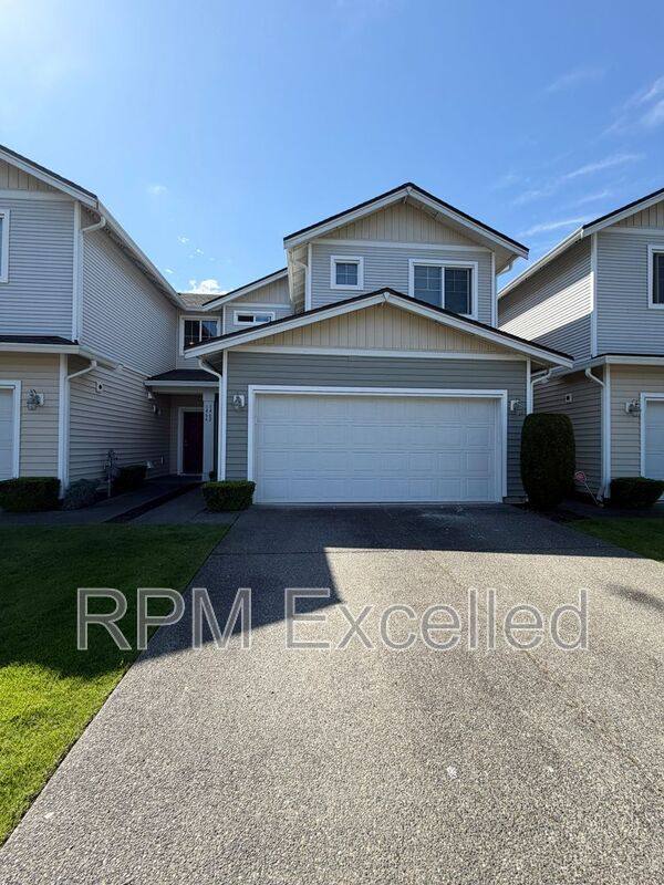 House for rent at 1462 51st Place NE, Auburn, WA 98002