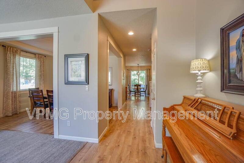 House for rent at 2835 NW Hill St, Camas, WA 98607