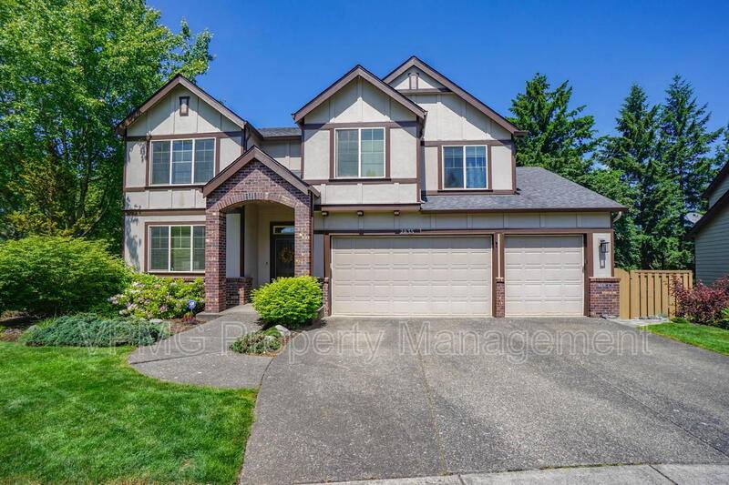House for rent at 2835 NW Hill St, Camas, WA 98607