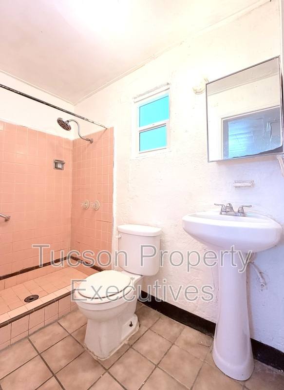 Apartment for rent at 1435 E Benson Highway 7, Tucson, AZ 85714