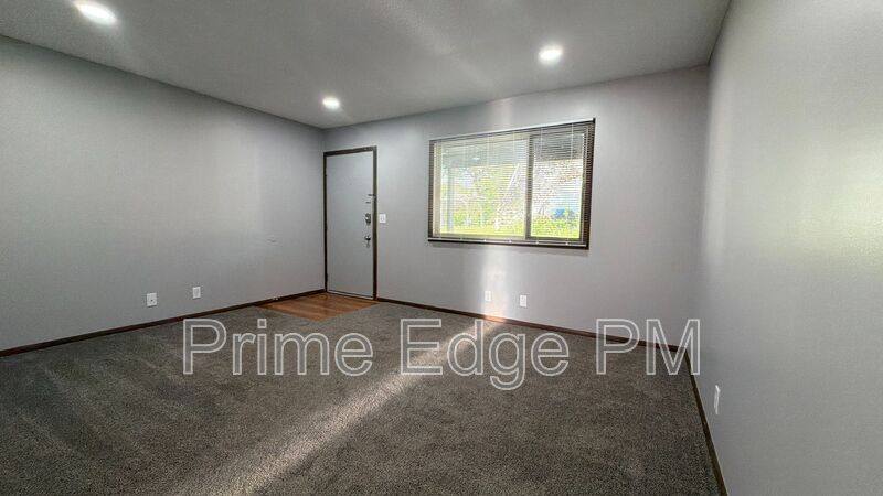 Apartment for rent at 4520 Calvert St, Lincoln, NE 68505