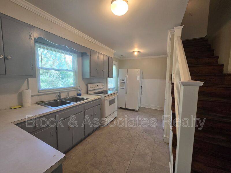 House for rent at 330 Stratford Rd, High Point, NC 27263