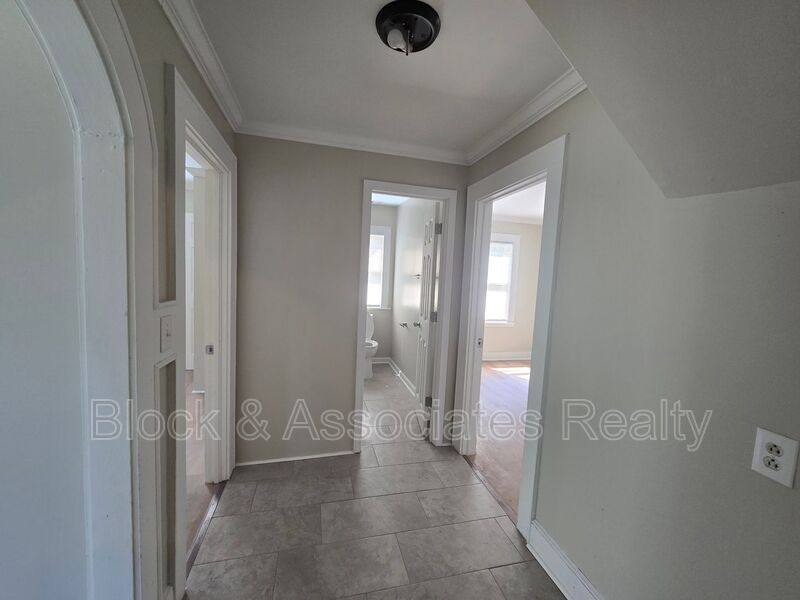 House for rent at 330 Stratford Rd, High Point, NC 27263