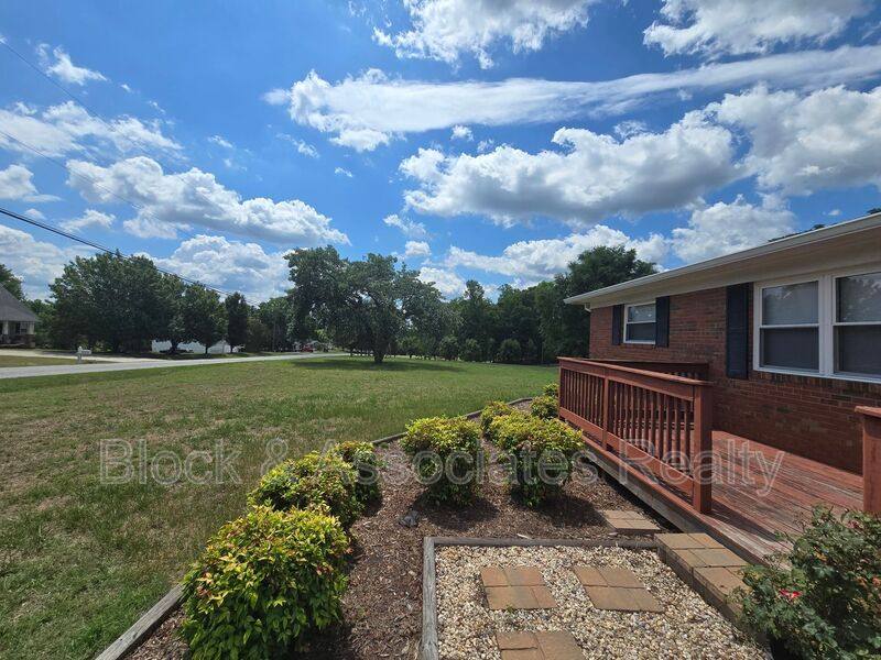 House for rent at 4665 Peace Rd, Trinity, NC 27370