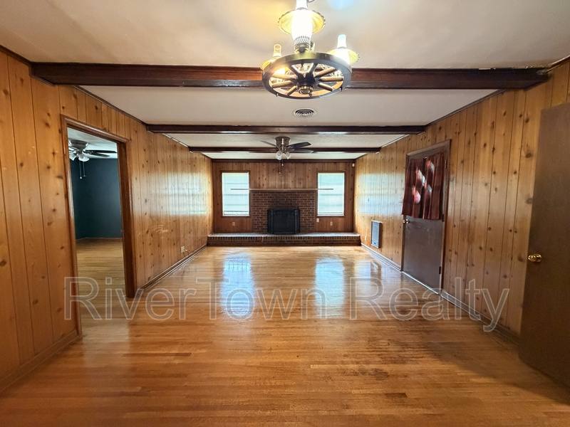 House for rent at 1517 Baxter Ave, Memphis, TN 38127