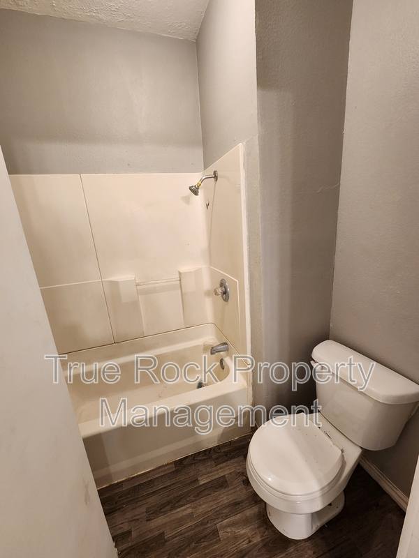 House for rent at 430 W 10th St, Ada, OK 74820