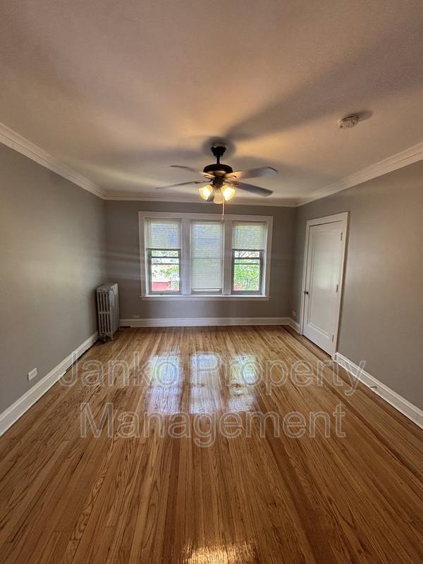 Apartment for rent at 2907 W 56th St #2, Chicago, IL 60629
