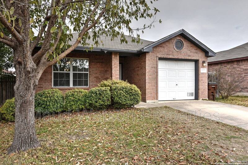 House for rent at 10727 N Shaenrdige, San Antonio, TX 78254