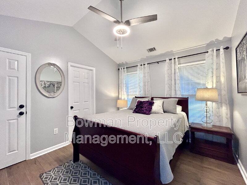 House for rent at 255 Camelot Dr, Athens, GA 30606