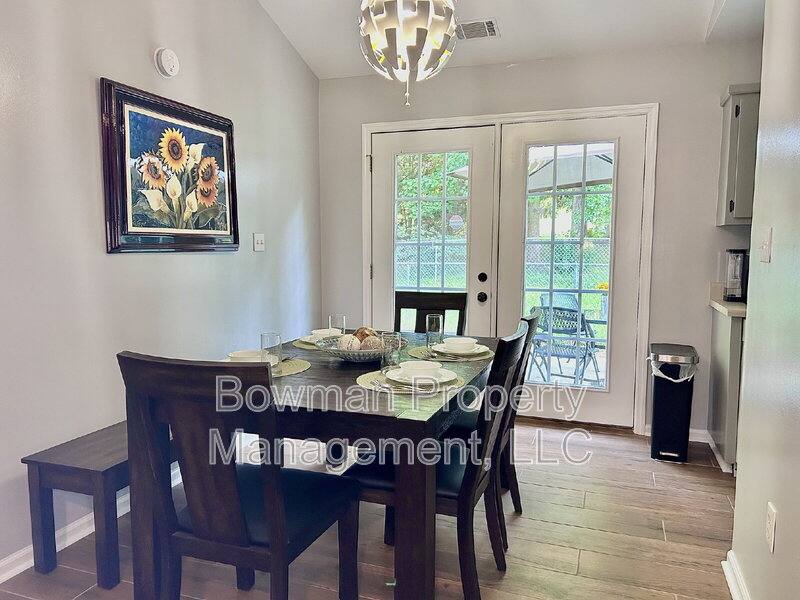 House for rent at 255 Camelot Dr, Athens, GA 30606