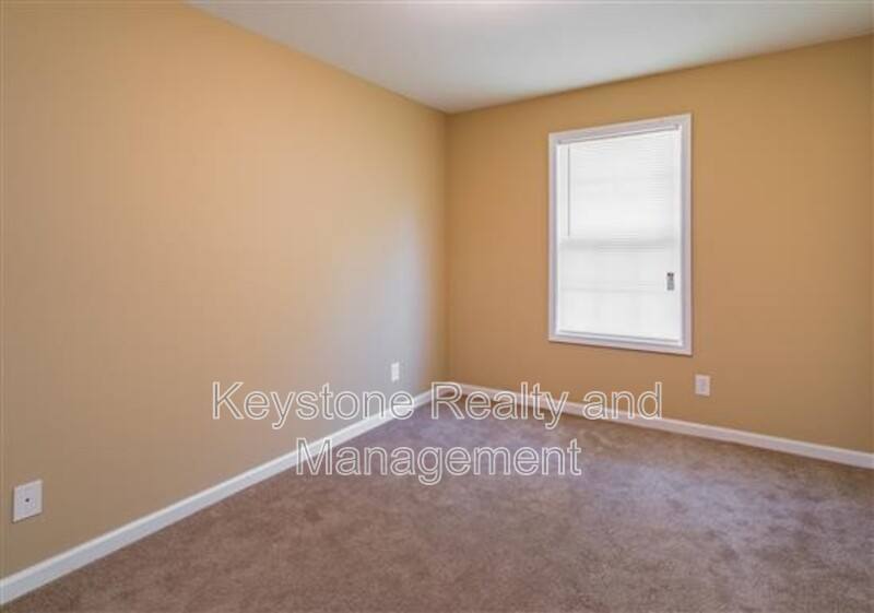 Townhouse for rent at 1721 Thistlewood Dr, Clarksville, TN 37042