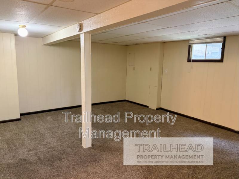 House for rent at 1003 NW 12th St, Blue Springs, MO 64015