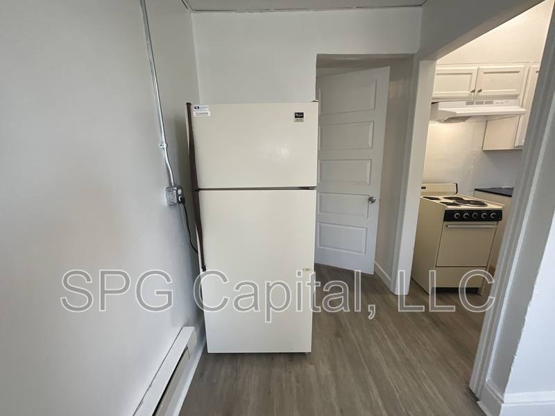 Apartment for rent at 834 E Philadelphia St #3, York, PA 17403