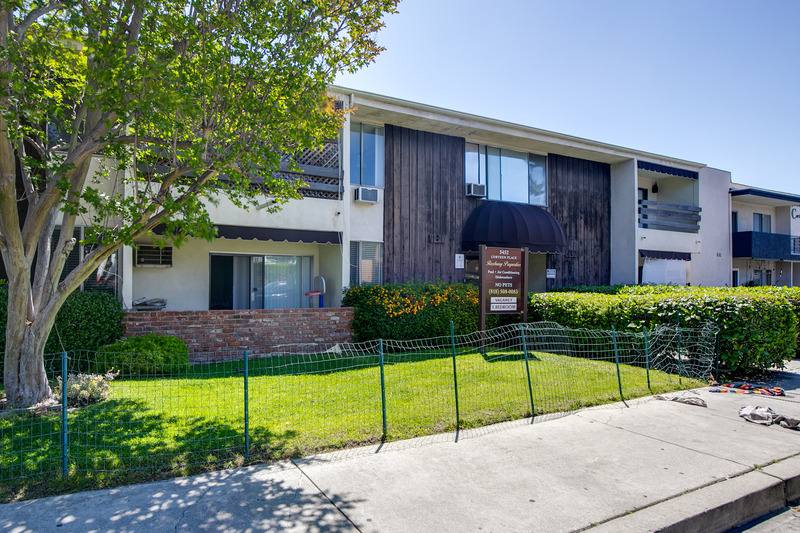 Apartment for rent at 5452 Corteen Place #18, Valley Village, CA 91607