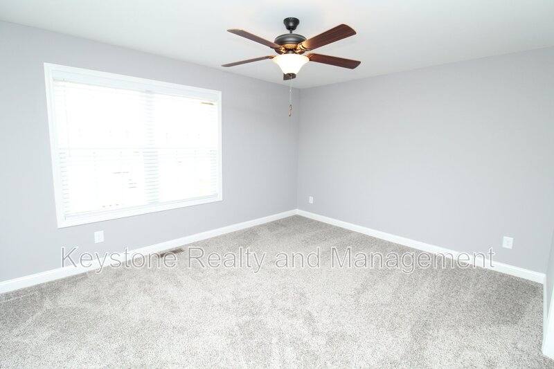 Townhouse for rent at 1725 Manning Dr #3, Clarksville, TN 37042