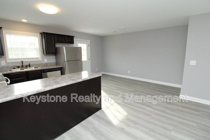 Townhouse for rent at 1725 Manning Dr #3, Clarksville, TN 37042