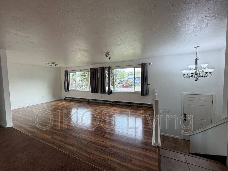 House for rent at 320 Thomoas Circle, Anchorage, AK 99508